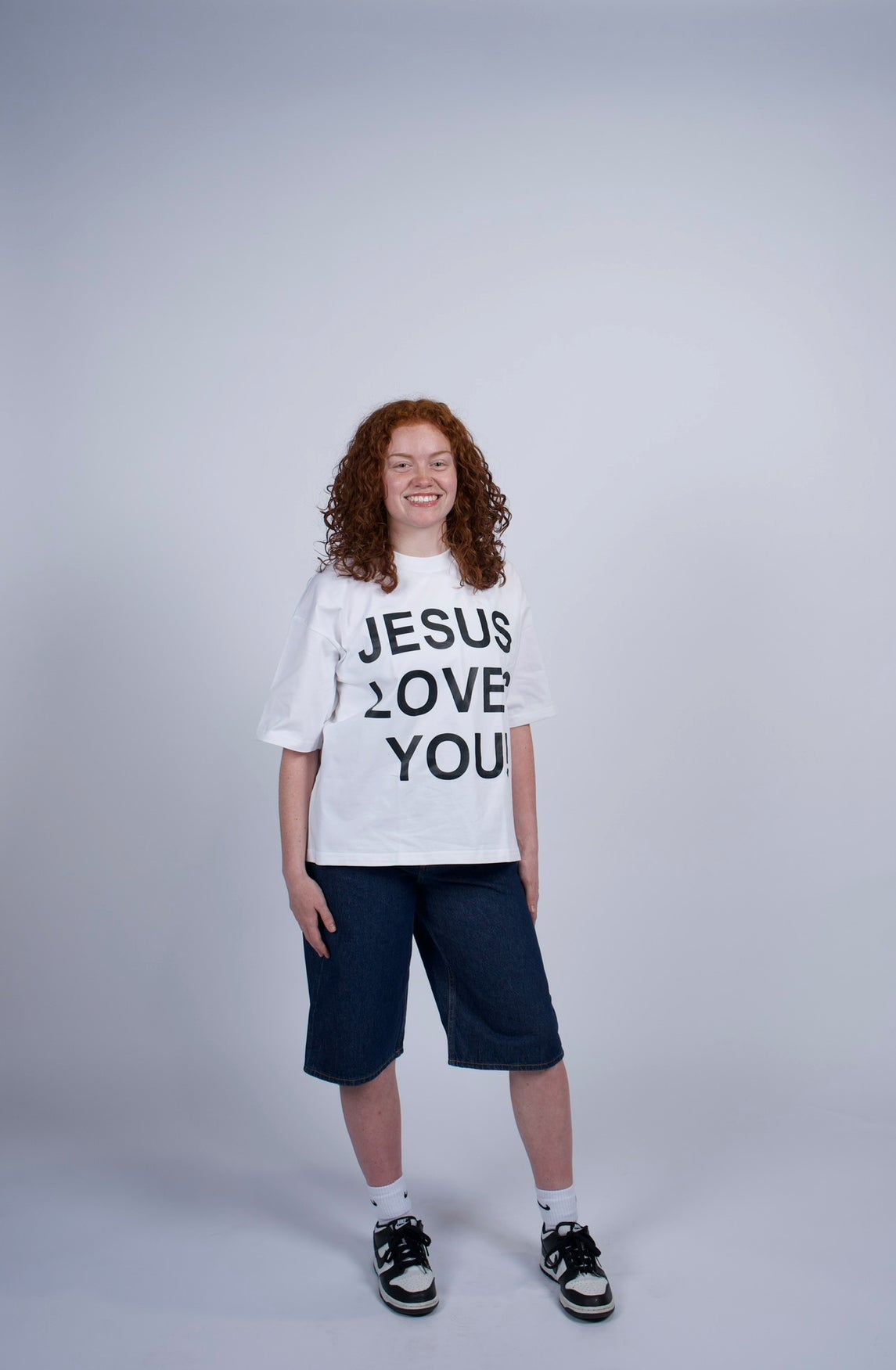 “JESUS LOVES YOU” TEE